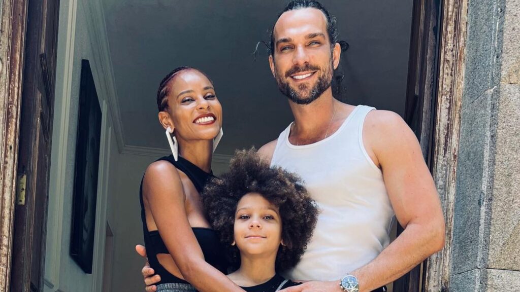 Filho de Aline Wirley testa positivo para dengue