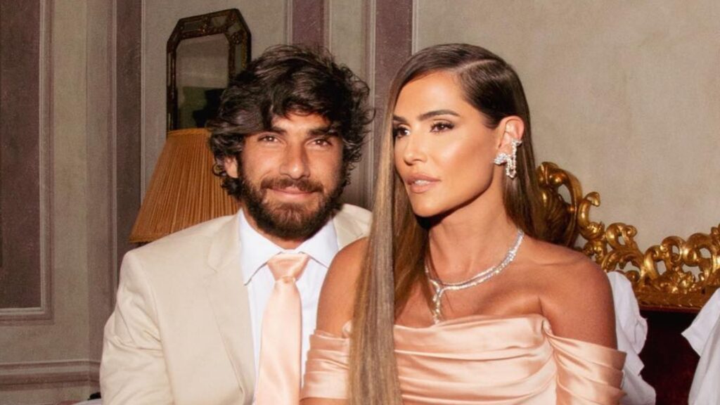 Deborah Secco e Hugo Moura teriam terminado casamento