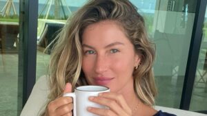 Gisele teria assumido o namoro em junho do ano passado