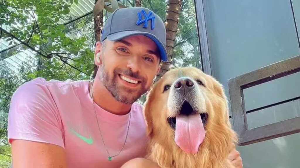 João e Joca abraçados