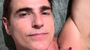 Reynaldo Gianecchini comenta sobre paternidade