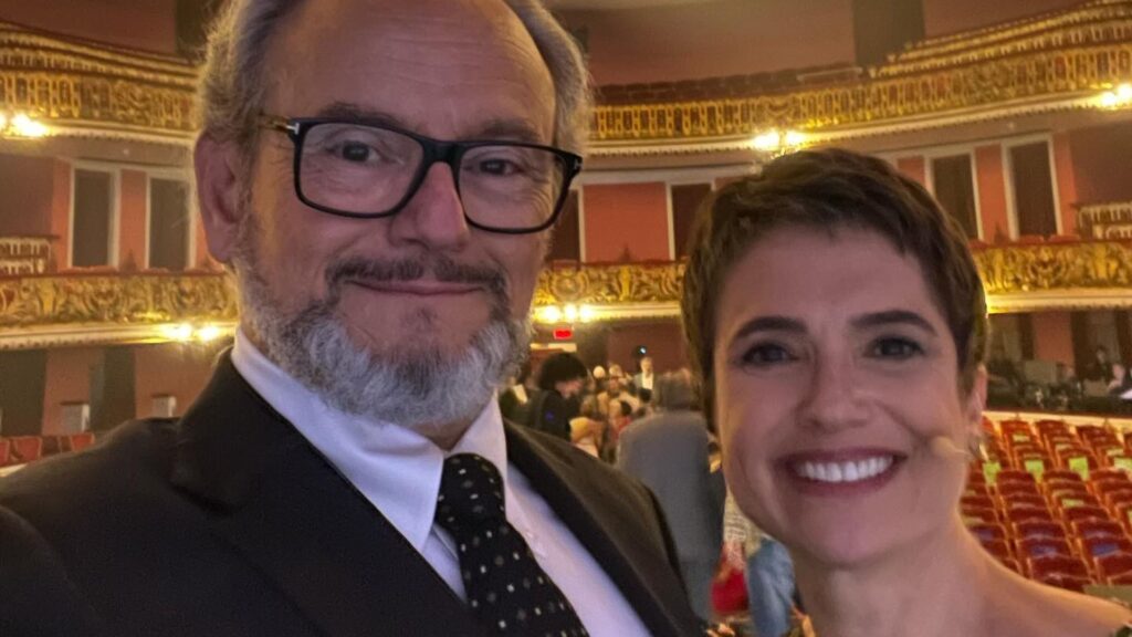 Mãe de Sandra Annenberg tem Alzheimer