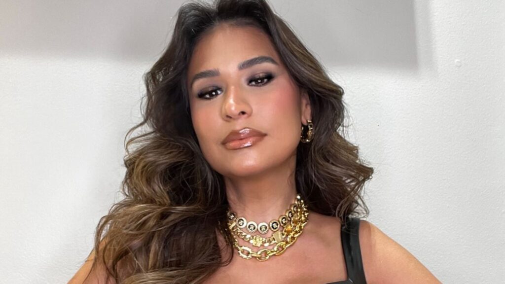 Simone Mendes relembra fim da dupla com Simaria