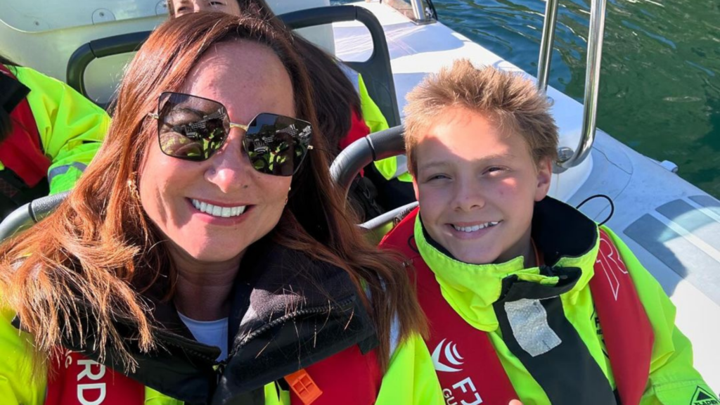 Nadine se declarou para o neto após viagem