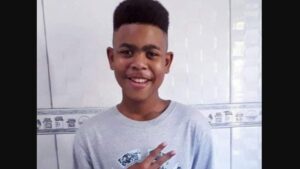 Juíza decidiu absolver os policiais que eram réus do caso