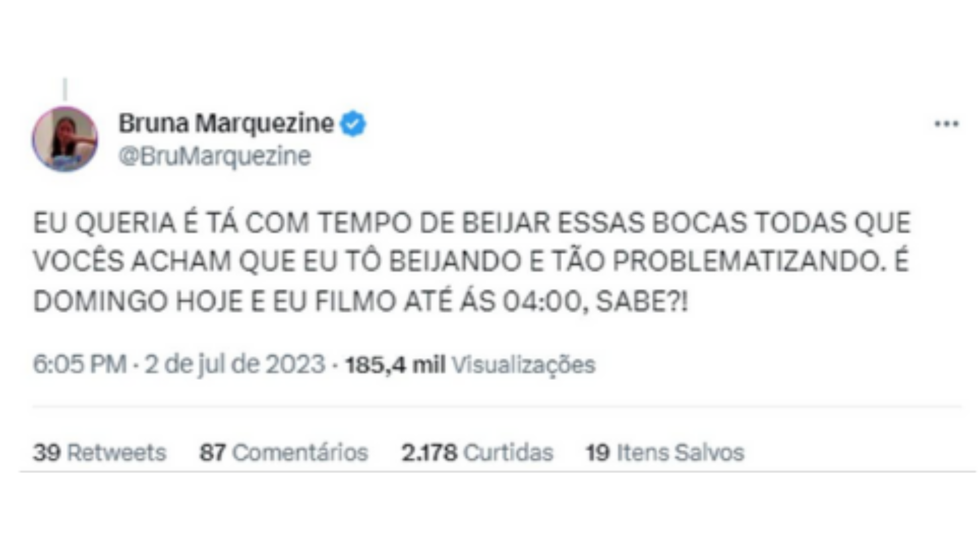 Bruna Marquezine falando sobre rumores de romance com Jo&atilde;o Guilherme