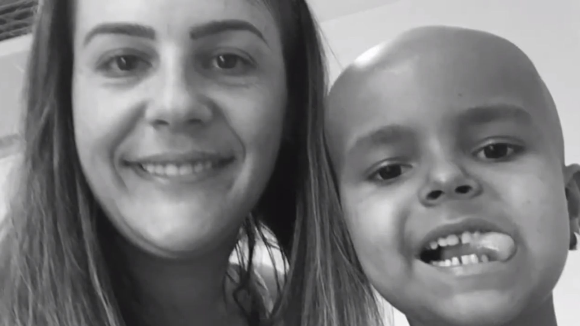 M&atilde;e e filha curadas