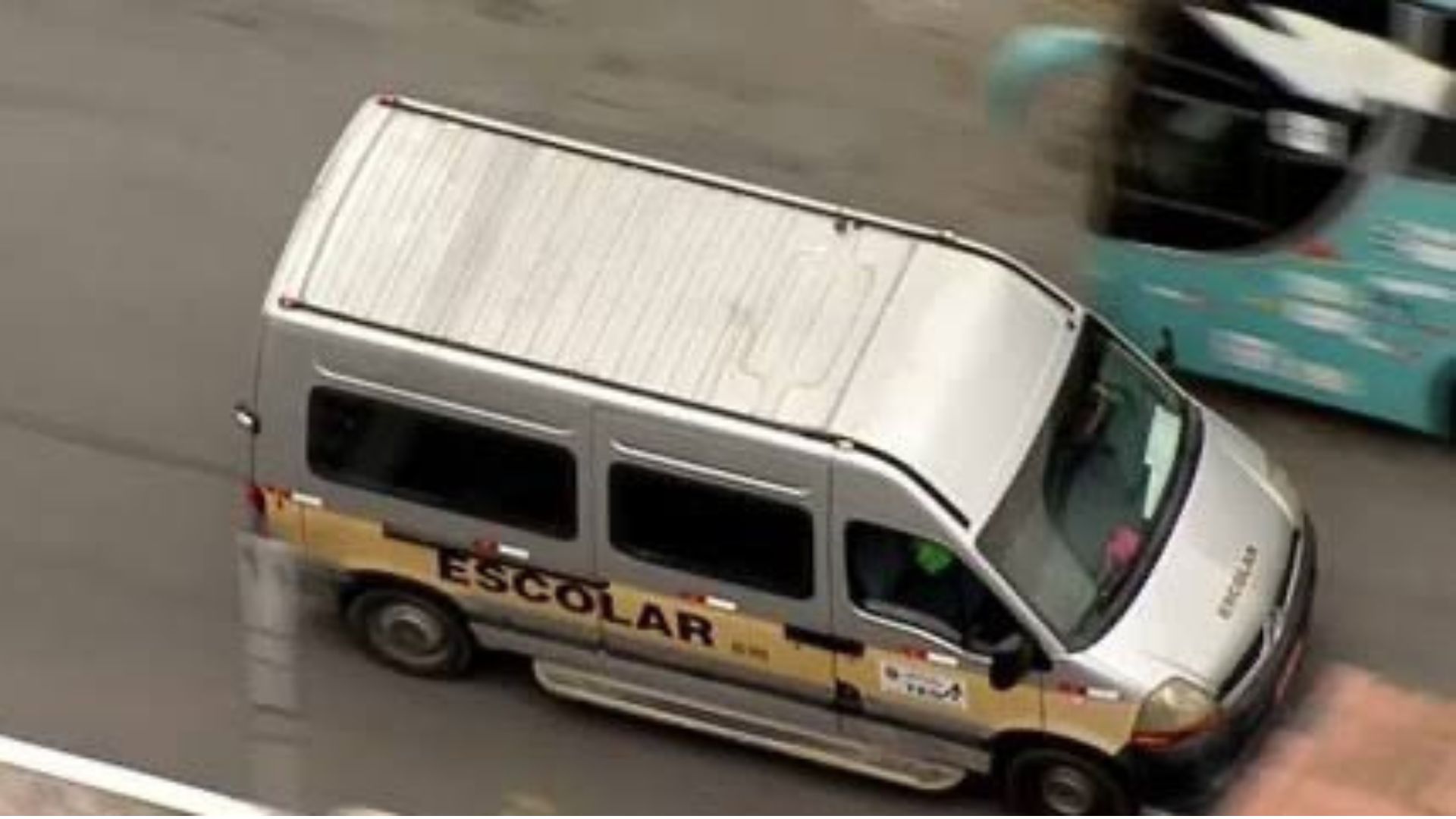 Van escolar nas ruas de S&atilde;o Paulo