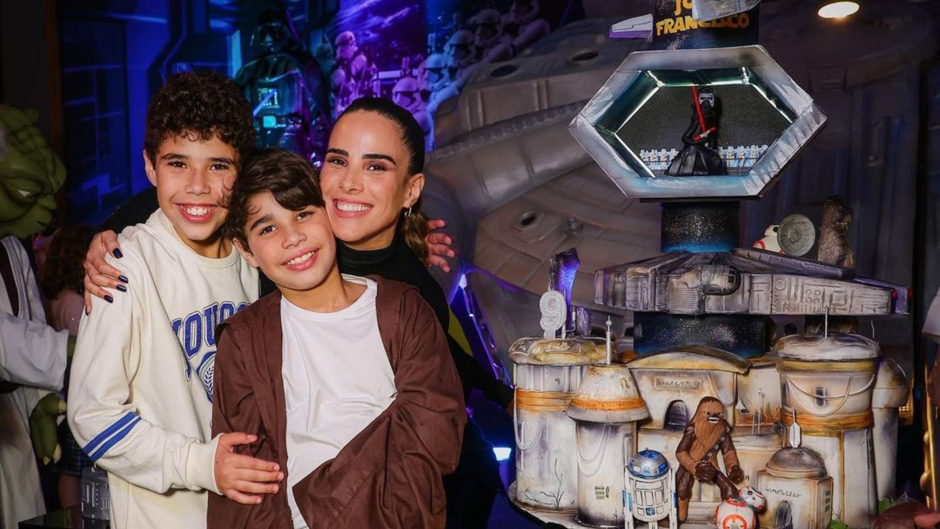 Wanessa Camargo com os filhos