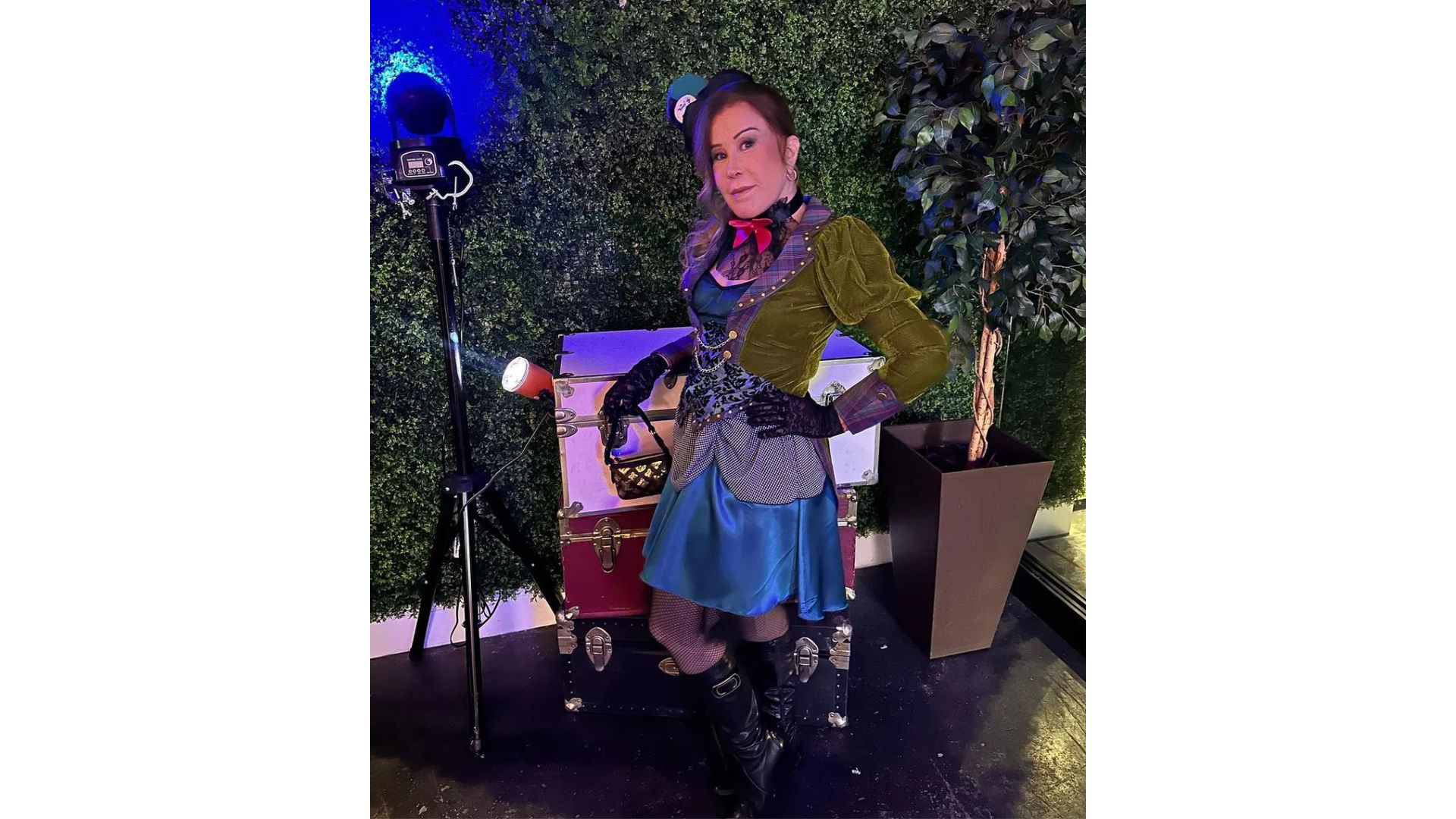 Mulher posando para foto