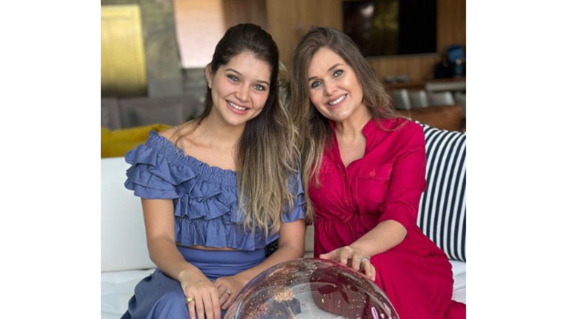 Andr&eacute;a Mota e Lyandra Costa