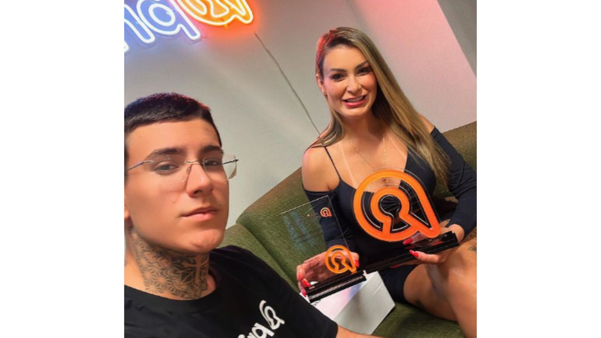Andressa Urach e o filho