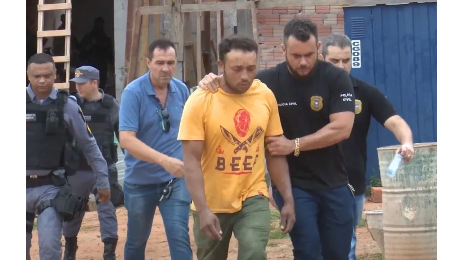 O homem matou as mulheres