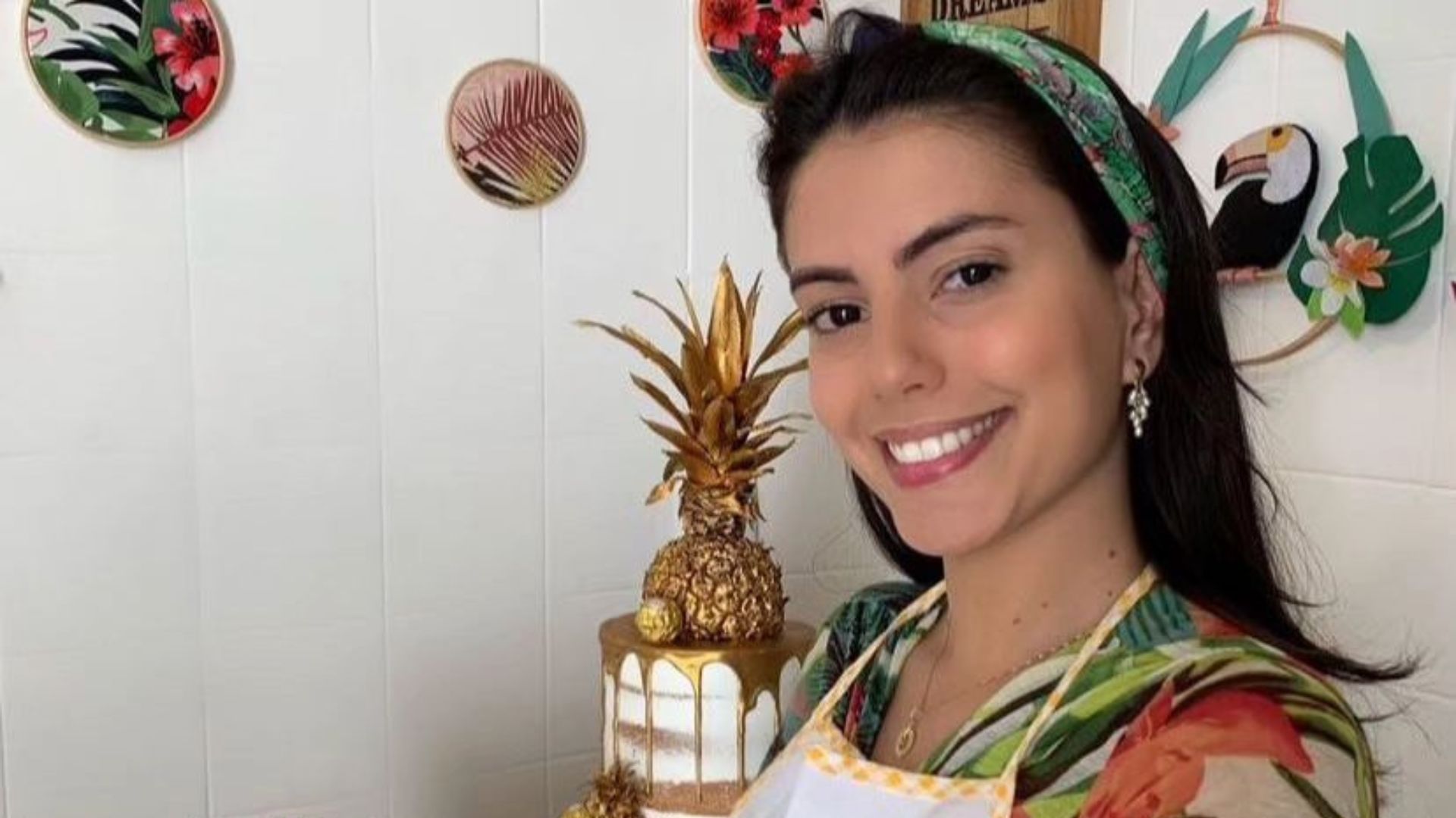 Mulher posando para foto