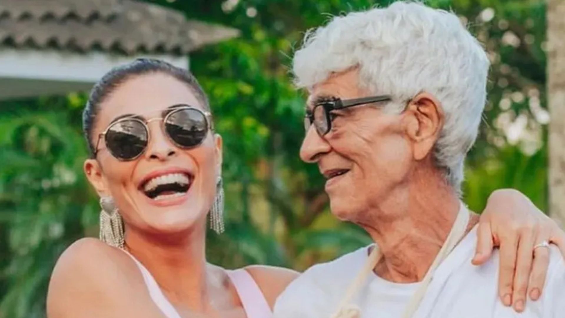 Juliana Paes e seu pai, Carlos Henrique Paes