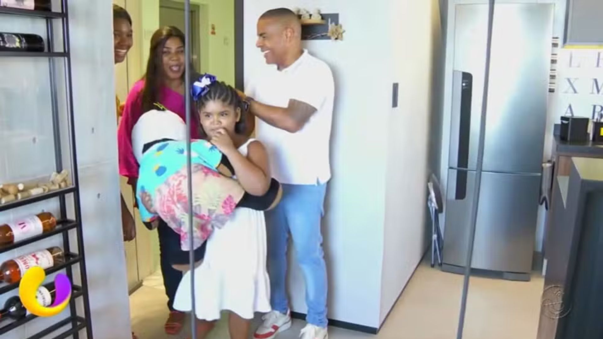 Elis&acirc;ngela se emocionou