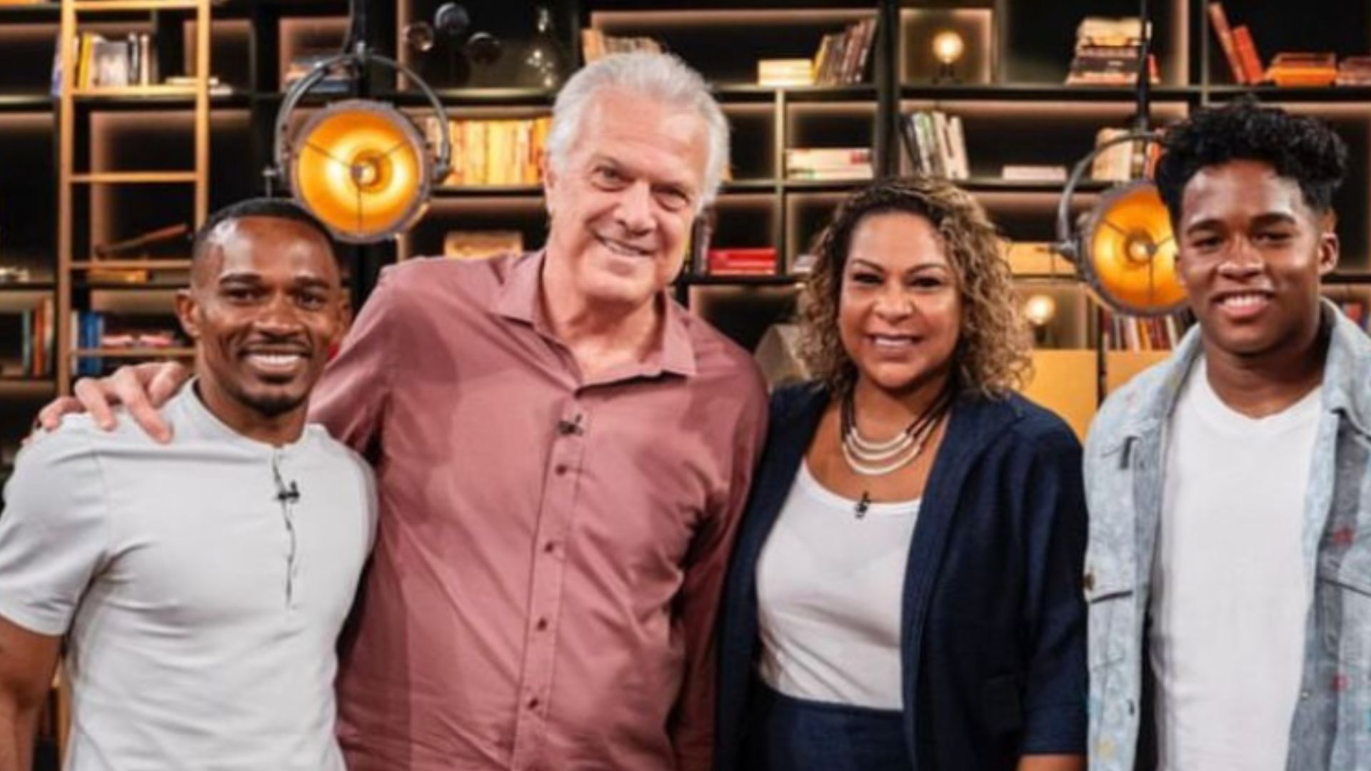 Endrick e fam&iacute;lia