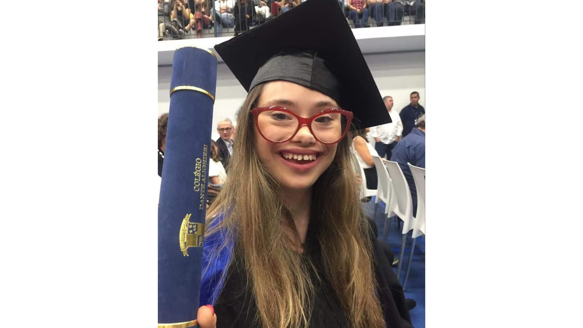 Joana Mocarzel em sua formatura