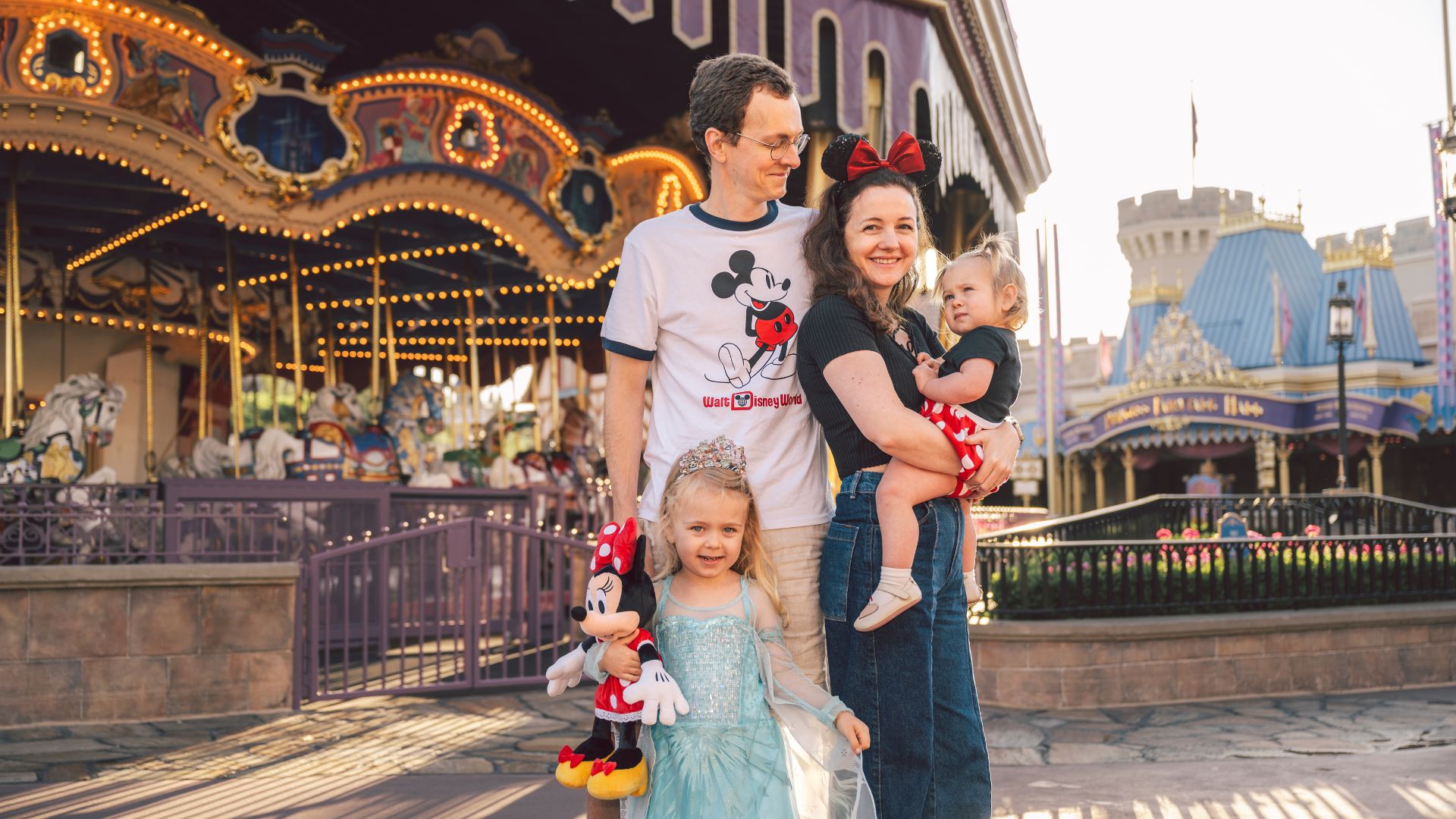 Morgana Secco e fam&iacute;lia na Disney