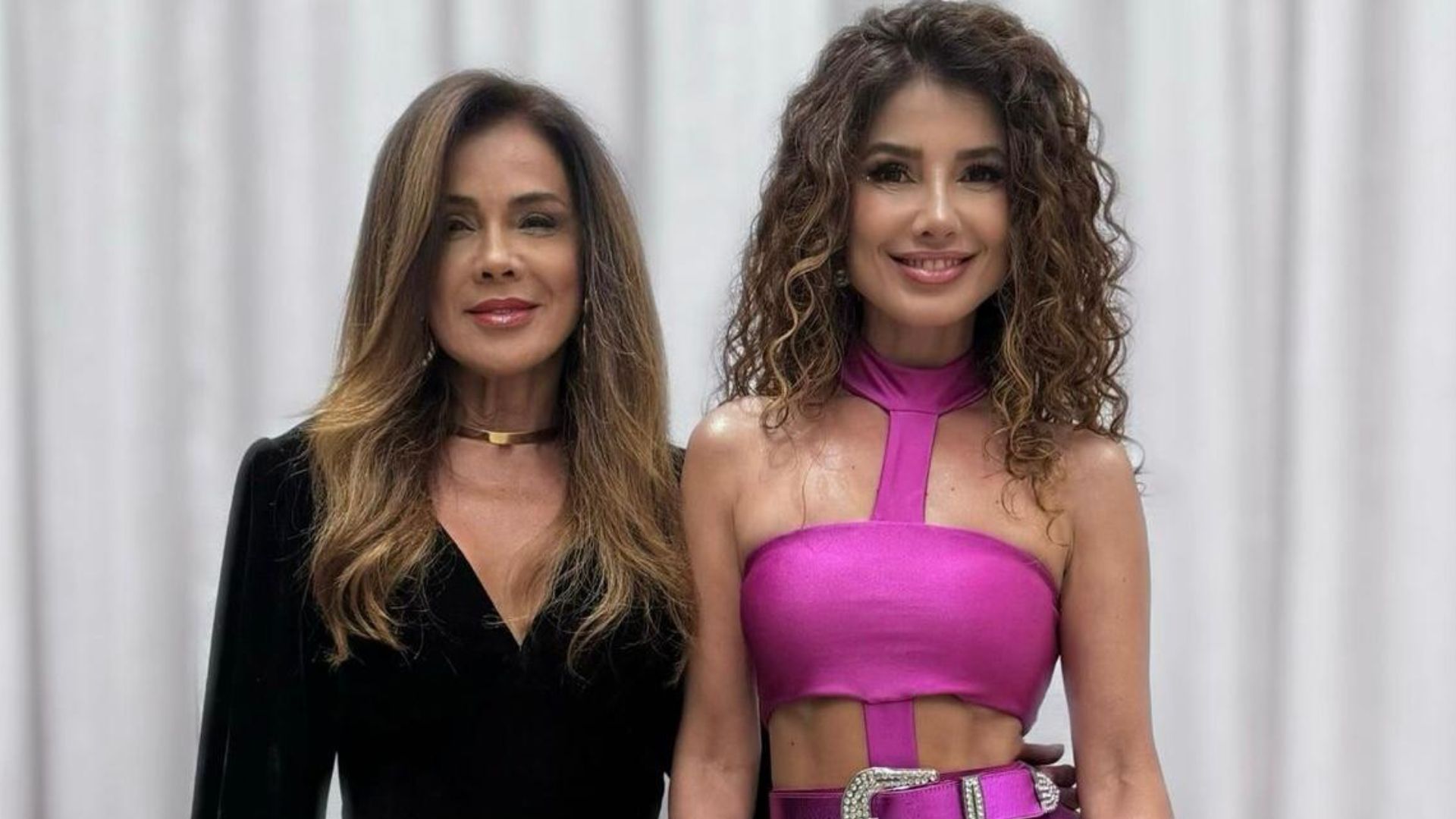 Paula Fernandes e sua m&atilde;e