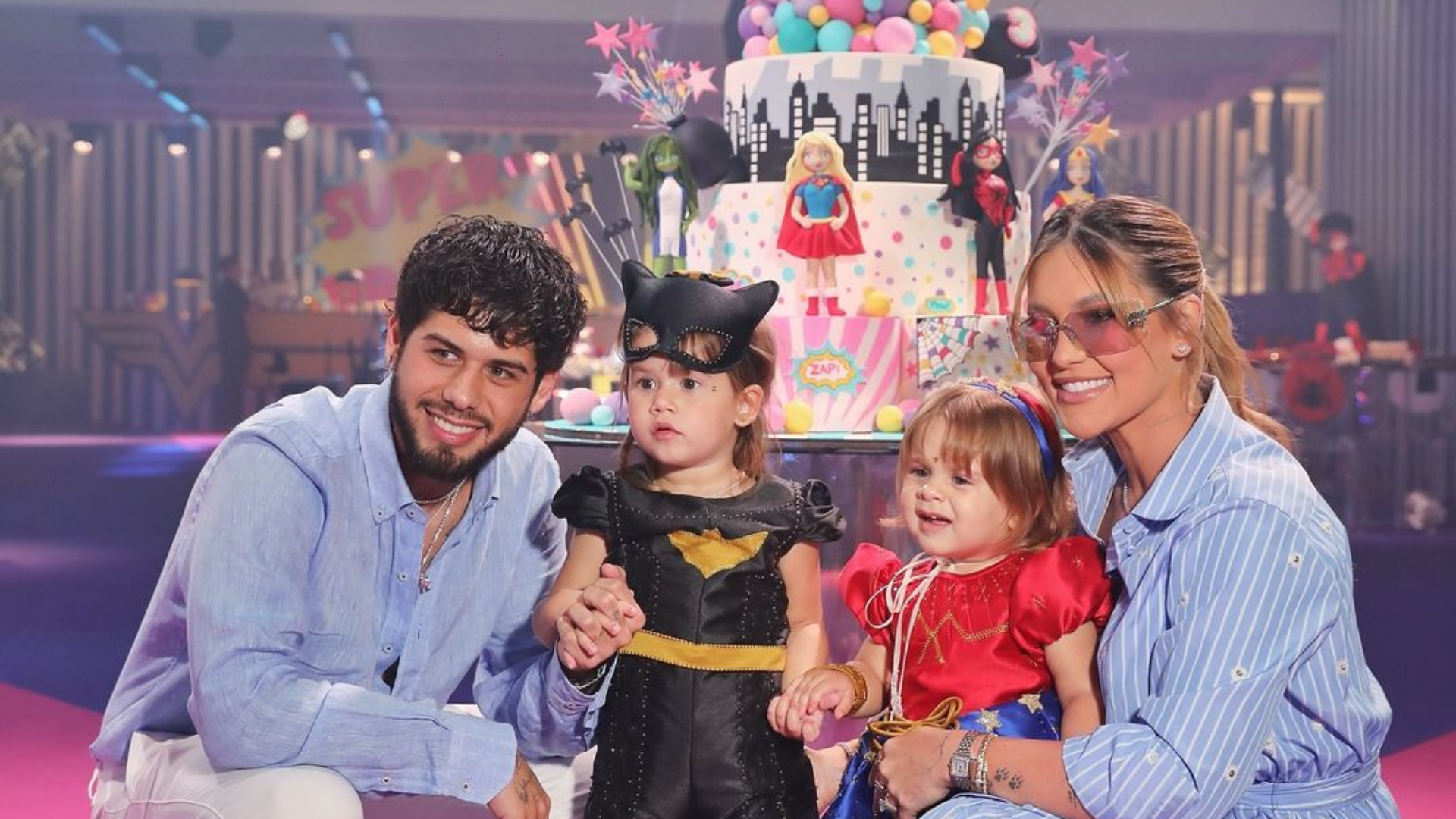 Virginia e Z&eacute; Felipe com as filhas