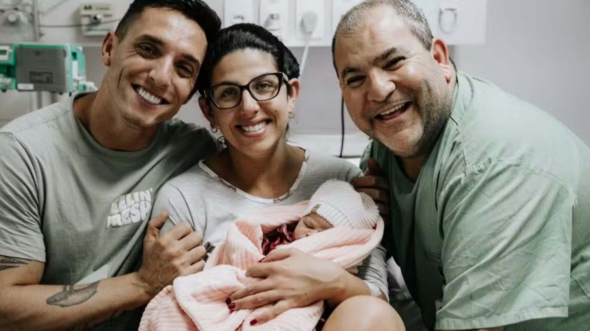 Mikael, J&eacute;ssica e Jarbas