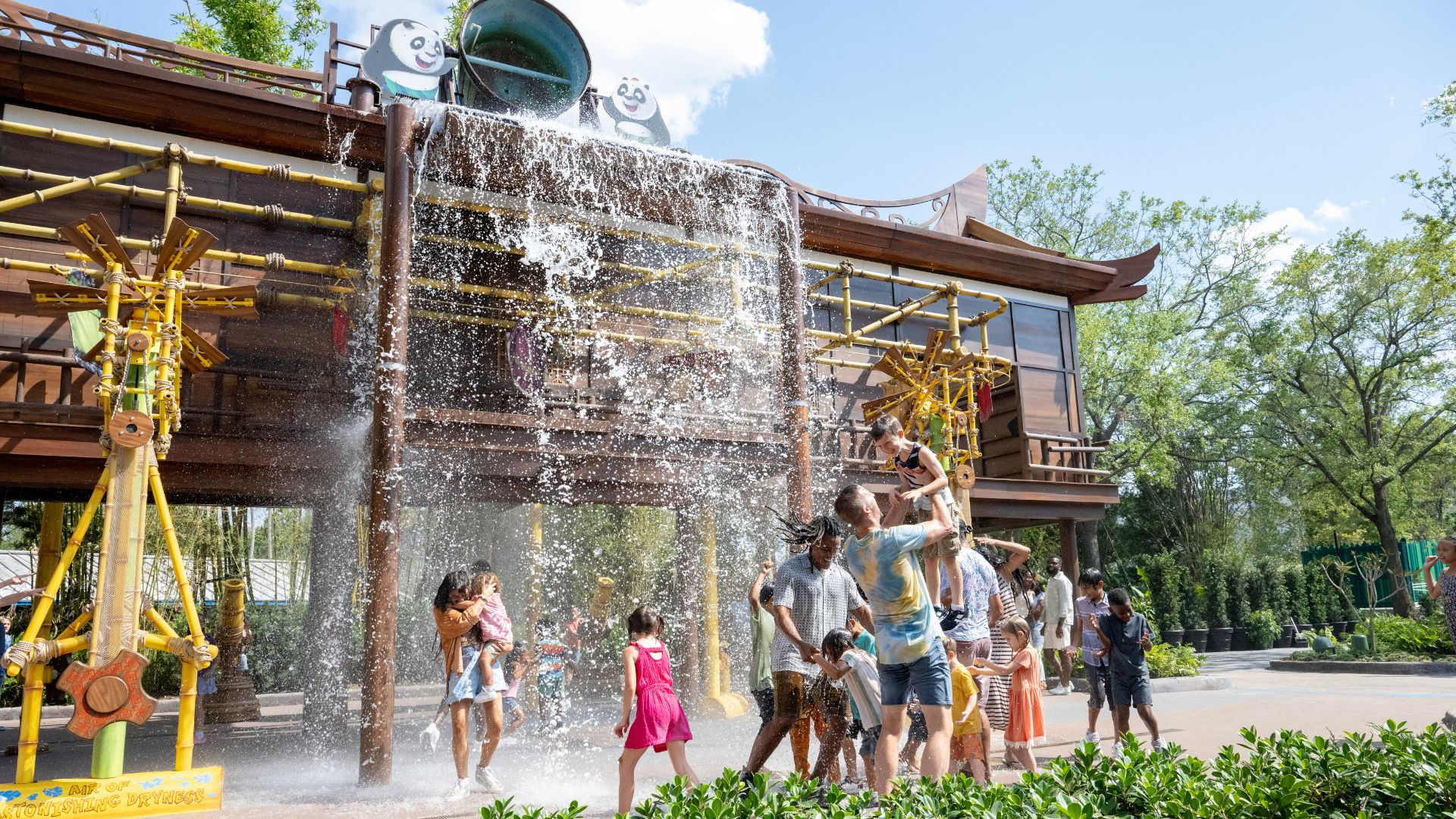 O Kung Fu Panda tamb&eacute;m est&aacute; presente na Dreamworks Land