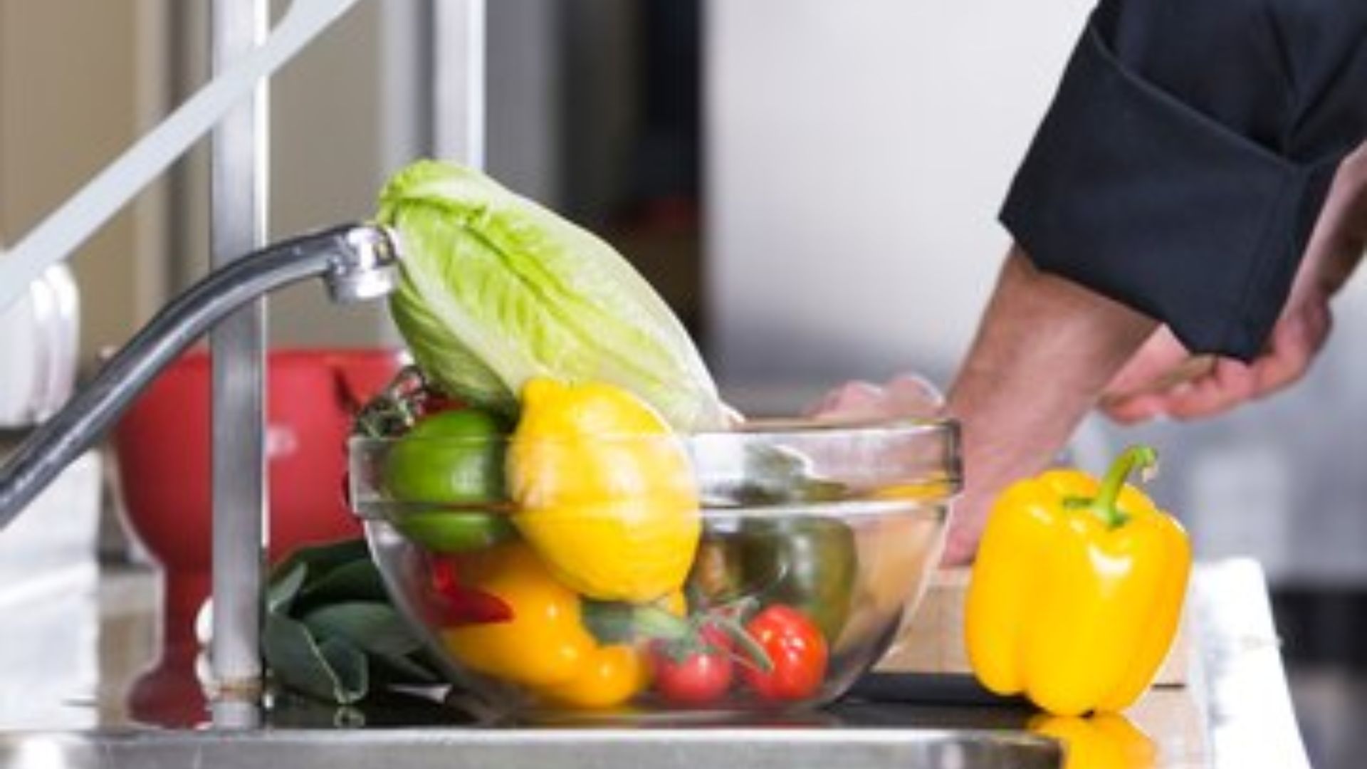 Alimentos na &aacute;gua