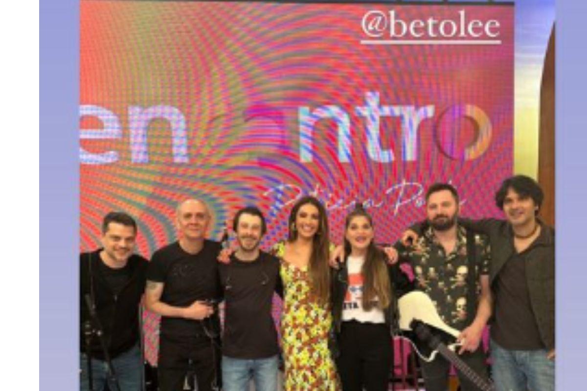 Filho de Rita Lee faz homenagem para a mãe em programa (1)