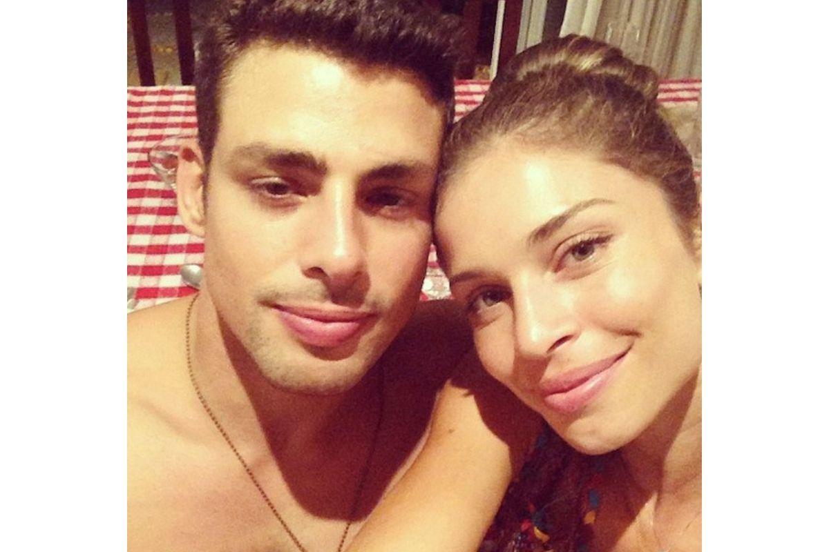 Selfie de Grazi Massafera e Cauã Reymond quando ainda eram um casal.