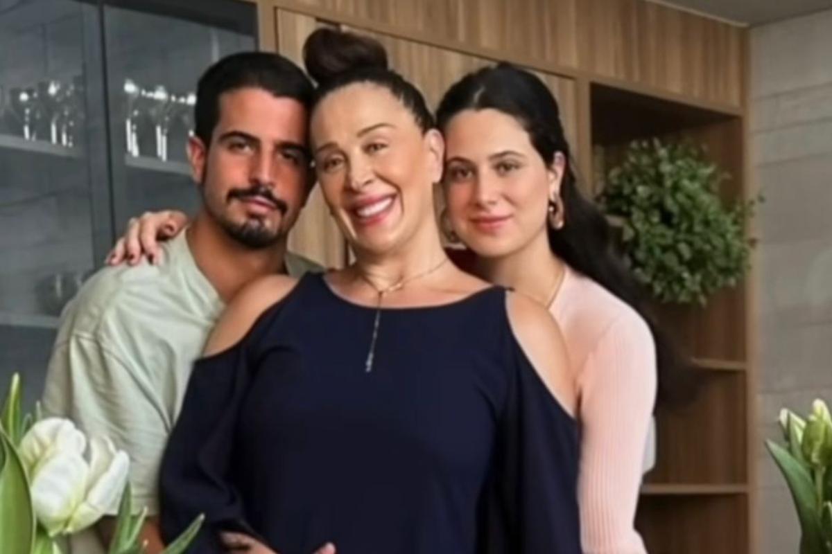 Claudia Raia, filhos Claudia Raia, Enzo Celulari, Sophia Raia, família Claudia Raia, filhos Edson Celulari