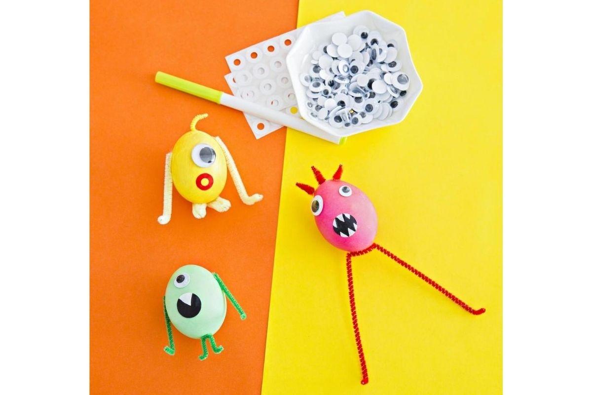 Ovos de Páscoa de monstros