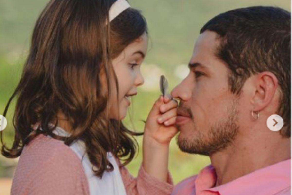 Jose Loreto encanta ao aparecer em ensaio fotográfico com a filha