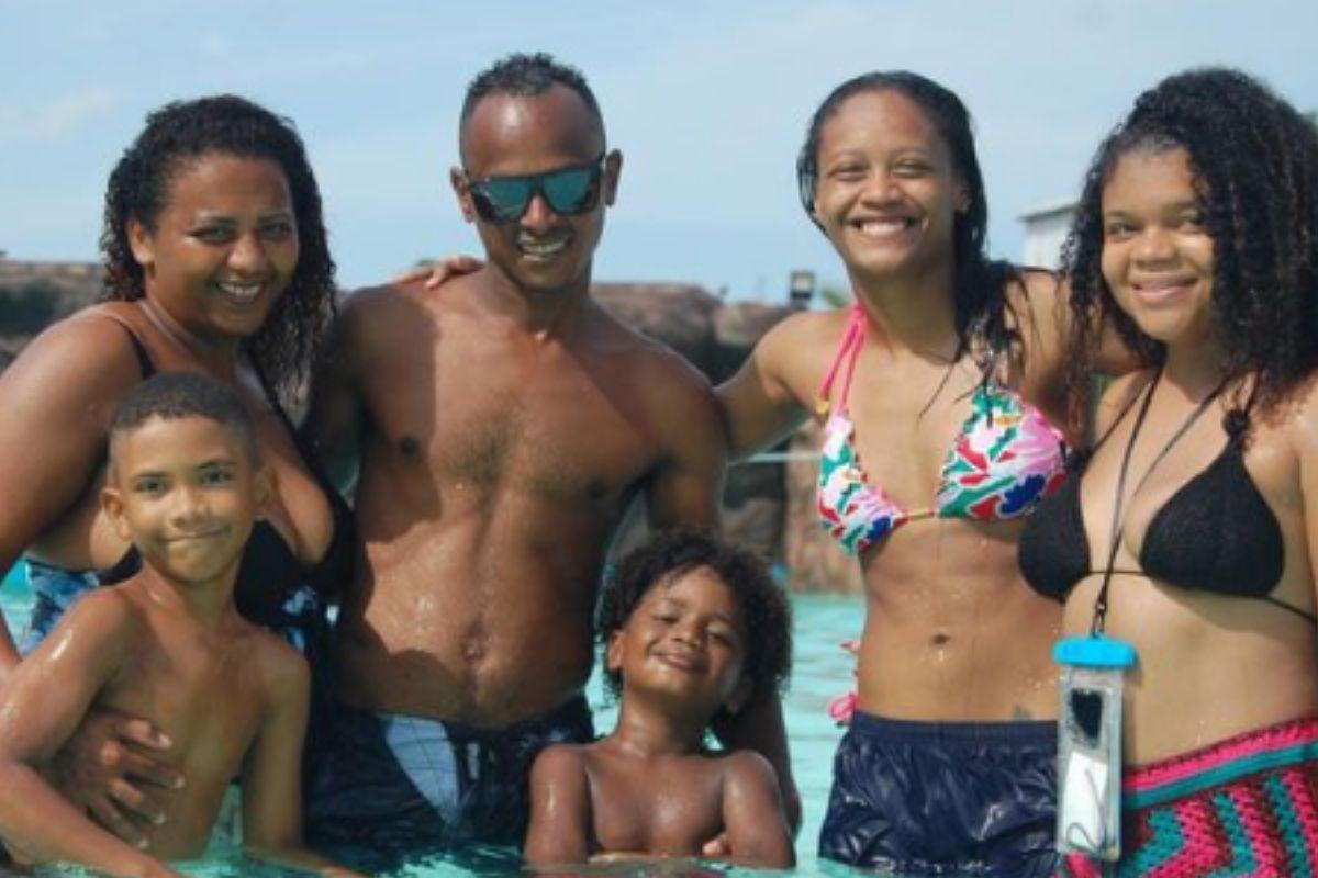 O tio e avó foram importantes para Ary iniciar a carreira no futebol 