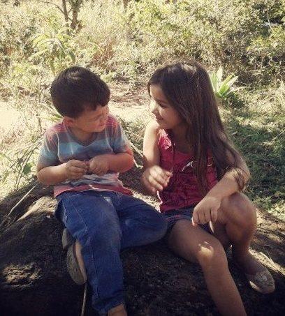 Pedro Lucas, 4 anos, e Maria Luiza, 8 anos, filhos de Mariane e Douglas
