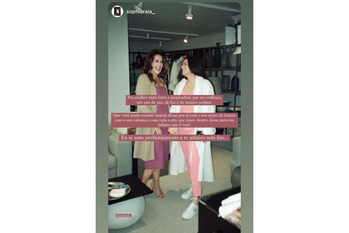 Sophia Raia parabenizou a mãe, Claudia Raia, pelos 55 anos nos stories