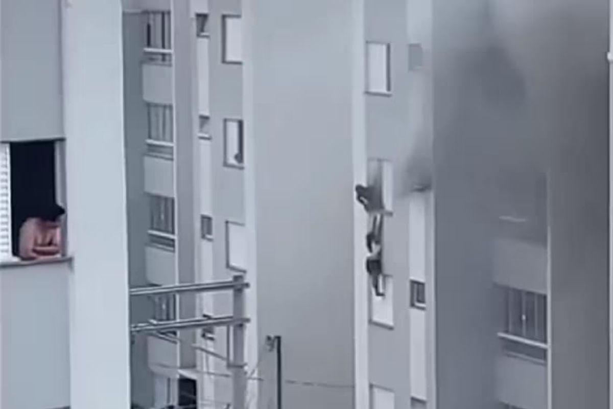 O idoso disse que a menina foi diagnosticada com bipolaridade