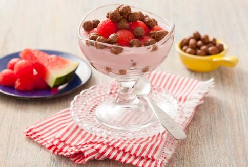 Tacinha divertida de melancia e Nescau Cereal