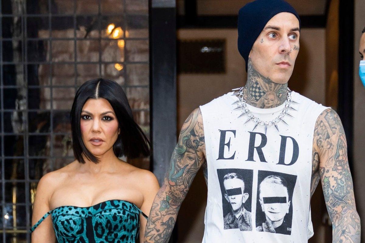 Kourtney Kardashian e Travis Barker planejam ter filhos mas desistem do processo de fertilização