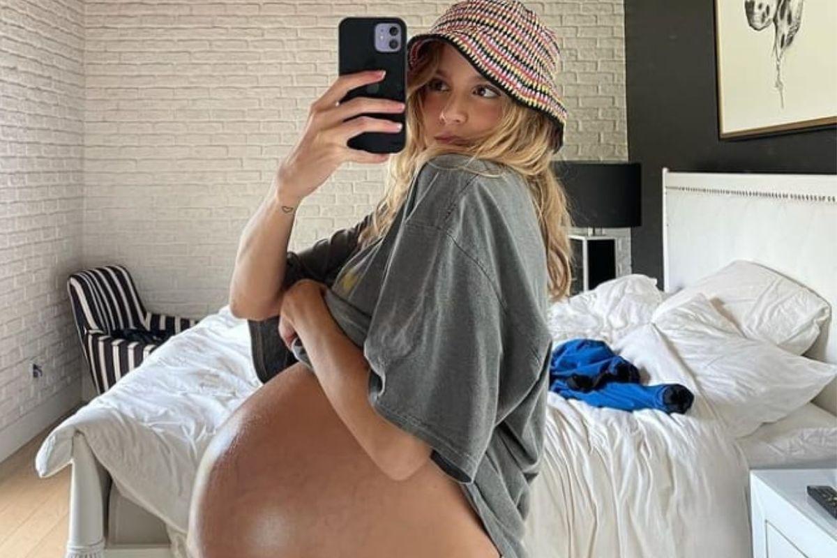 Isabella Scherer aparece em momento família com o pai e irmã