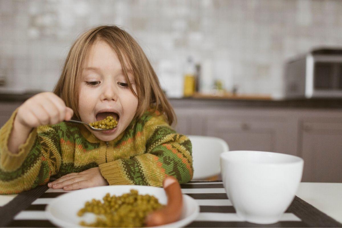 Boa alimentação tem tudo a ver com o sono tranquilo do seu filho