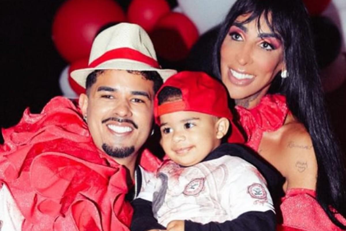 Pepita, o marido e o filho