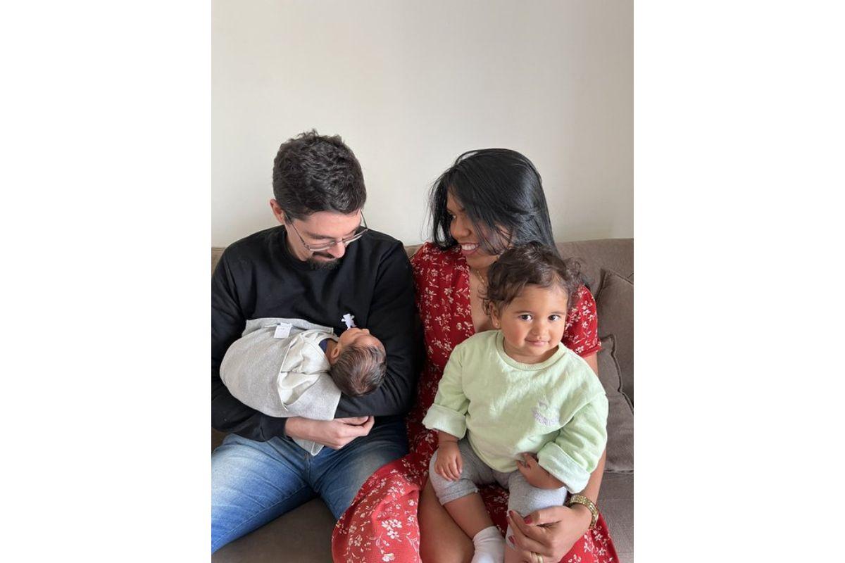 Família agora completa com Agostinho
