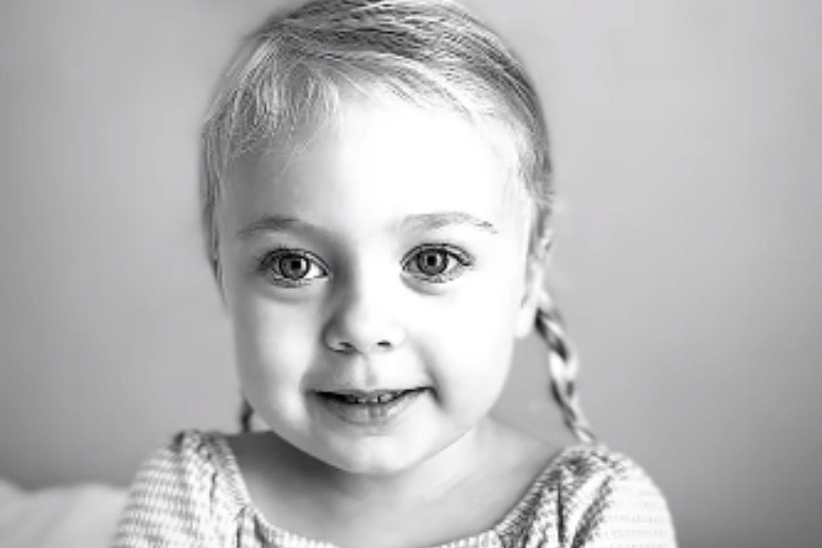 Alice Secco a menina das palavras difíceis