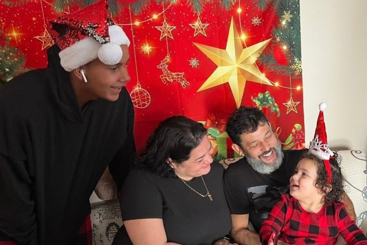 Mulher que se casou com o irmão da amante do ex-marido