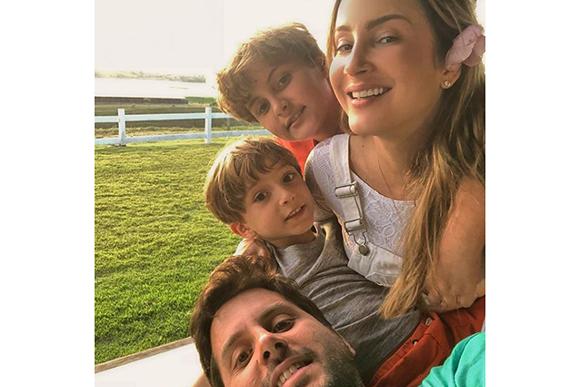 (Foto: Reprodução Instagram / @claudialeitte)