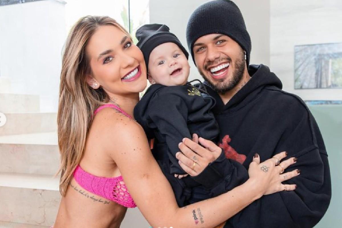 Virgínia, Maria Flor e Zé Felipe abraçados