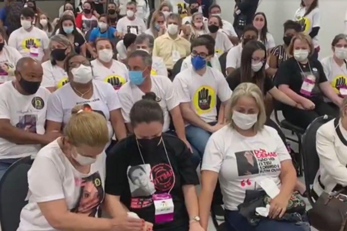 Familiares das vítimas do incêndio da Boate Kiss