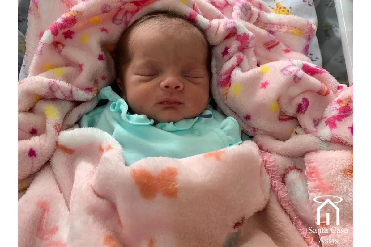 A bebê nasceu saudável 