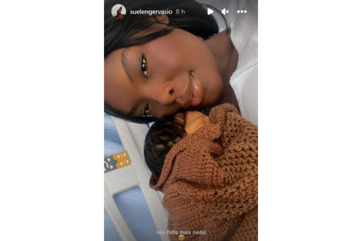 Suelen Gervásio, Nina, filha de Vitão, irmã de Rafael Zulu, família de Rafael Zulu, família de Vitão, bebê Vitão